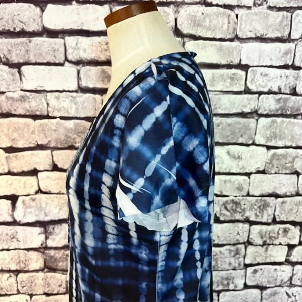 Chico's Blue & White Short Sleeve Blouse Size M
